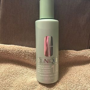 Clinique clarifying lotion 1.0
